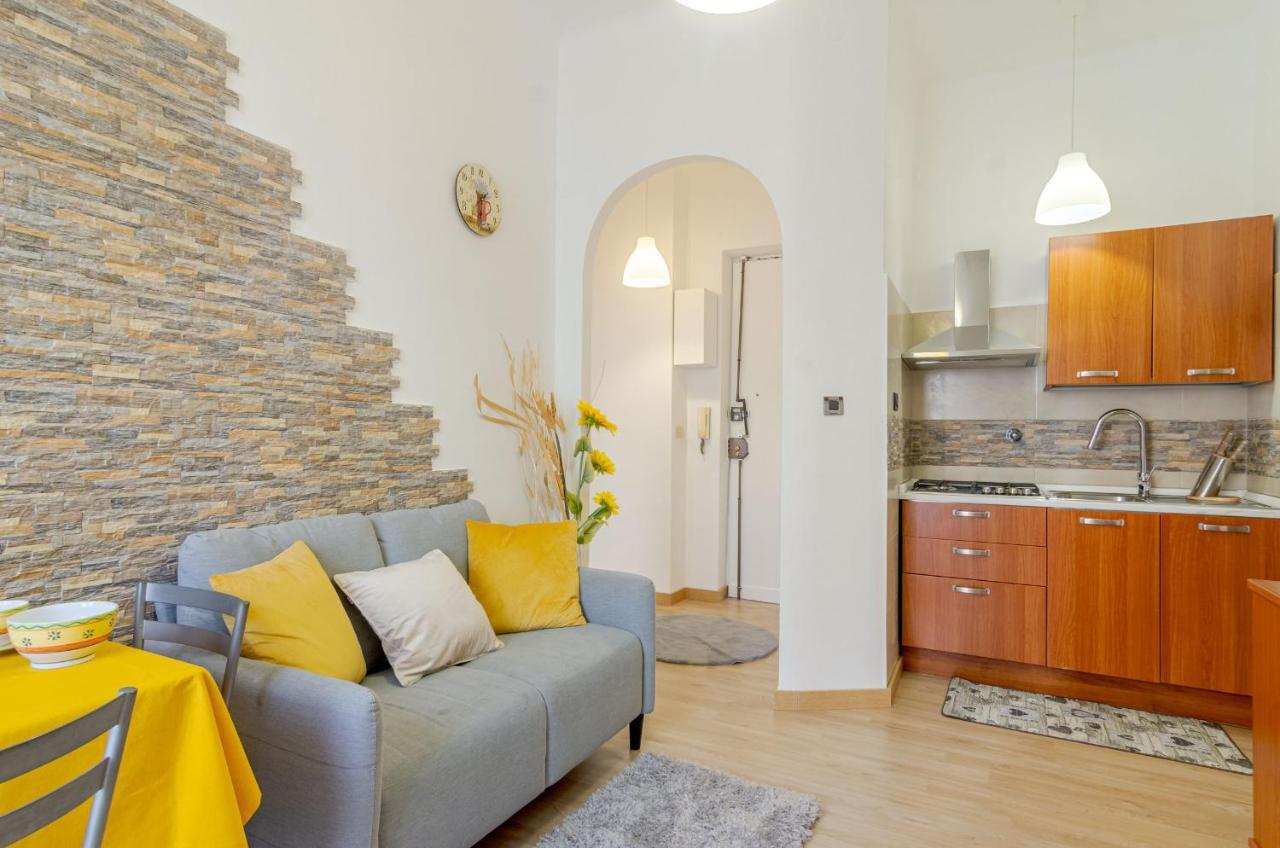 Cenisia District : Bright Sunflower Mini Flat Turin Exterior foto